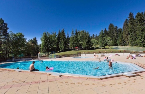 Doucy-Combelouviere Condo | Valmorel | 2BR for 10 + Ski-in, Ski-out!