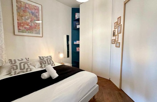 Voltaire - Saint Amour Apartment | Vaudrey - 1 Bedroom - Bourse du Travail