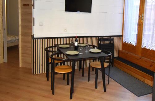Vaujany Apartment | VAUJANYLOCATIONS - Cochette 1 appartement 14 bis