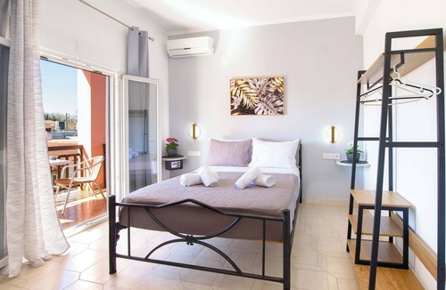 Sidari Apartment | Veneti Corfu Nest - Calm Getaway