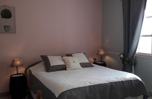 Sainte-Cecile-les-Vignes Bed & Breakfast | Vents d'Anges