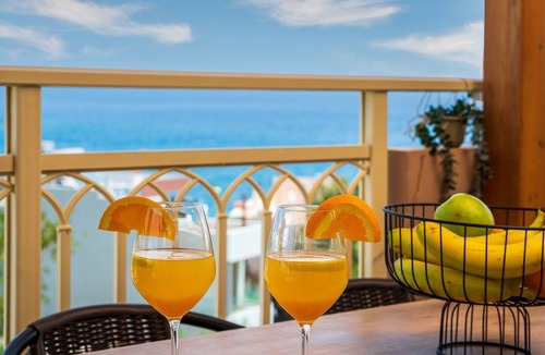 Agia Pelagia Villa | Verkon Villa seaview senses