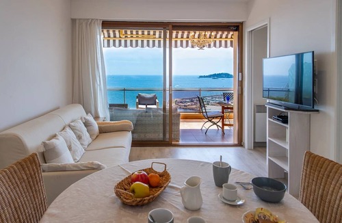 Beaulieu-sur-Mer Apartment | VERONIKA