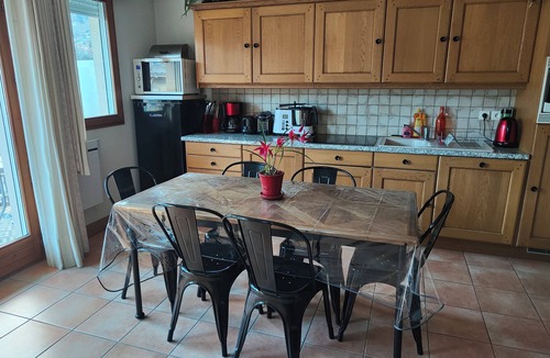 Saint-Gervais-les-Bains Apartment | VERY NICE T3 CLASS 3*, 62 m2,100 m Gondola,Balcony 18M2,Queensize bed,2 bedrooms