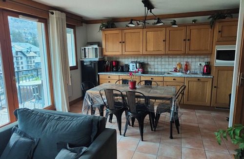 Saint-Gervais-les-Bains Apartment | VERY NICE T3 CLASS 3*, 62 m2,100 m Gondola,Balcony 18M2,Queensize bed,2 bedrooms