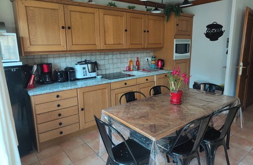 Saint-Gervais-les-Bains Apartment | VERY NICE T3 CLASS 3*, 62 m2,100 m Gondola,Balcony 18M2,Queensize bed,2 bedrooms