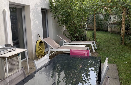 3rd Arrondissement Apartment | Very quiet apartment with south garden Lyon Monplaisir district