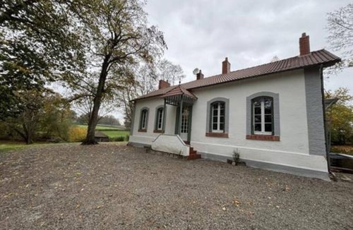 Bezenet House | Very quiet house with private pond pets welcome