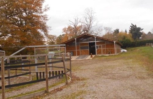 Bezenet House | Very quiet house with private pond pets welcome