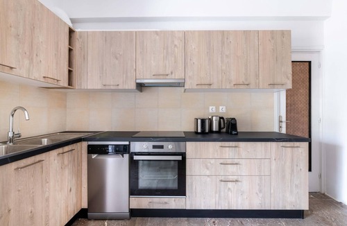 Chalandri Apartment | Vibrant Living in Chalandri