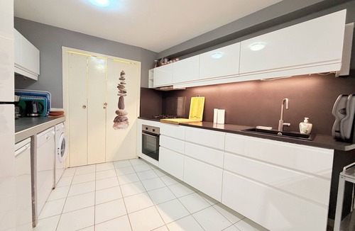 Plan-de-la-Tour Villa | Villa, (14 p), panoramic view of the hills. Large infinity pool.