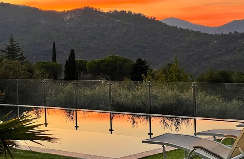 Plan-de-la-Tour Villa | Villa, (14 p), panoramic view of the hills. Large infinity pool.