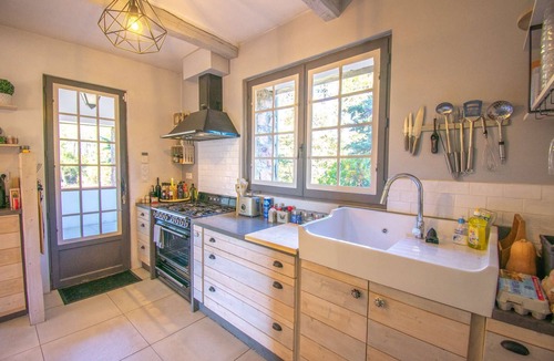 Saint-Paul-en-Foret House | Villa 200m², 10 p, 5ch, AC, Piscine, Forêt privée