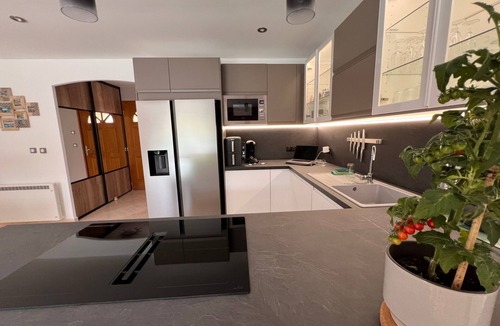 Taradeau House | Villa 3 Schlafzimmer beheizter Pool privater Jacuzzi by Interhome