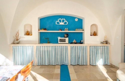Rosa Marina Villa | Villa 'Agrumeto Sul Mare' with Sea View, Wi-Fi and Air Conditioning