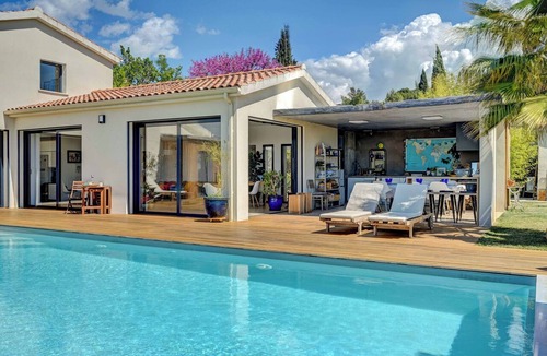Est House | Villa Alma – Just Steps from Aix-en-Provence's Historic Center
