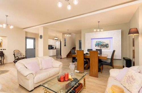 Afandou Villa | Villa Ammos - Three Bedroom Villa, Sleeps 6