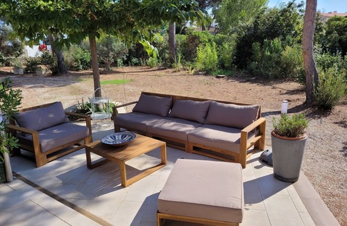 Saint-Cyr-sur-Mer Villa | Villa among the pines in the Port d'Alon estate