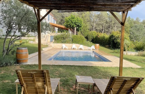 Chateauneuf-le-Rouge House | Villa and swimming pool at the foot of Sainte-Victoire
