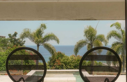 Uluwatu Villa | Villa Anugrah