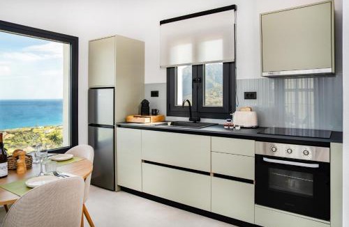 Pefki Villa | Villa Aspropilia By Plakalona Villas & Apartments
