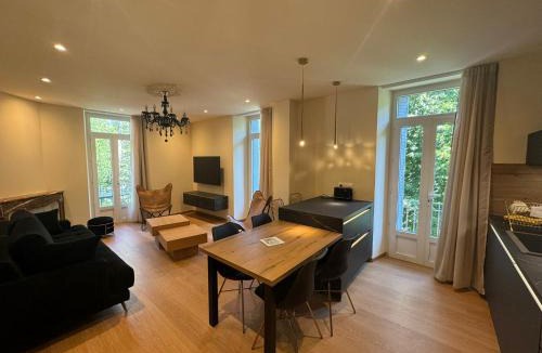 Chateau-Ville-Vieille Apartment | Villa Belle Fleur - Queyras - Appartements confortables avec vue montagne Alpes Française -