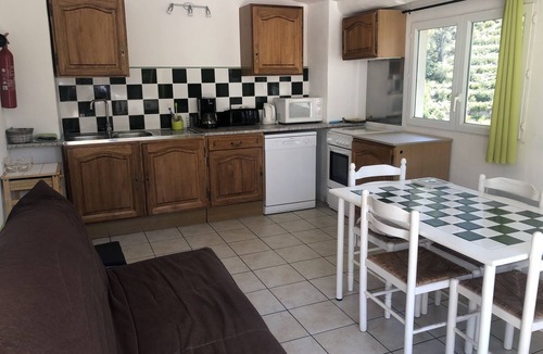 Fontaine-de-Vaucluse Cottage | VILLA CHANTE COUCOU GITE VERT