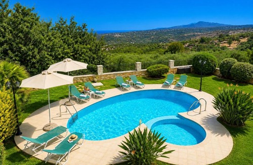 Gerani Villa | Villa Chloe