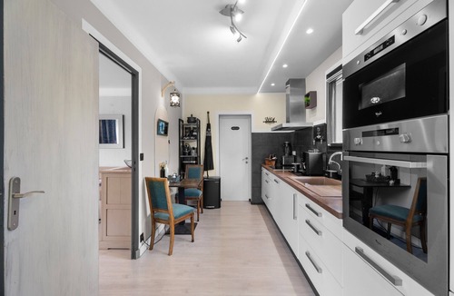 La Cadiere-d'Azur Villa | Villa 'Claud'House' with Mountain View, Wi-Fi, and Air Conditioning