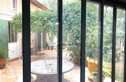 Le Cannet-des-Maures Villa | Villa cosy.pop.colorful 125m2 swimming pool🌴3000m2 Provence St Tropez Verdon ☀️🏔️🌊