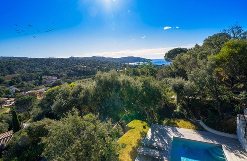 La Croix-Valmer Villa | Villa Croix Valmer/Gigaro, air-conditioned, beach on foot with heated swimming pool