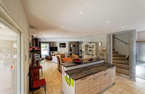 Taradeau Villa | Villa de charme avec piscine chauffée, Jacuzzi et Sauna