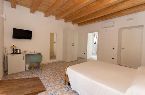 Praia a Mare Bed & Breakfast | Villa De Santis