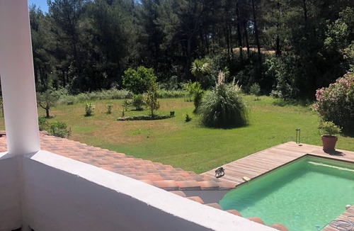 Les Accates Villa | Villa de standing piscine 4-bedroom villa with WiFi, AC in fantastic Marseille
