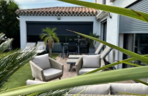Saint-Cyr-sur-Mer House | Villa Design Piscine All comforts 5 minutes walk from the beach.