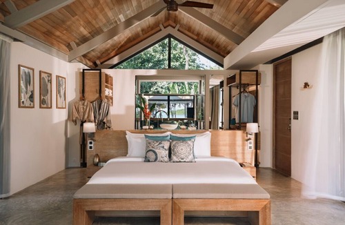 Maprao Island Hotel | Villa Escape Burasari