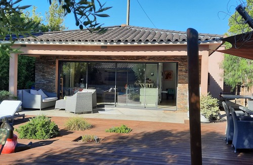 Saint-Cyr-sur-Mer Villa | Villa Farniente 5 minutes' walk from beaches and shops