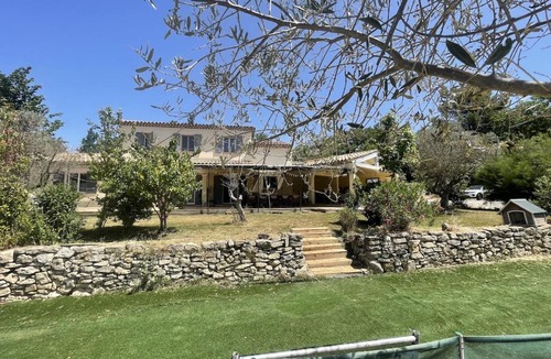 Trets Villa | VILLA FIORENZA