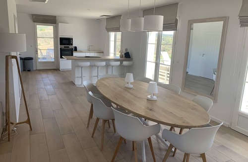 Saint-Andre-de-Cruzieres Villa | Villa Avec vue Imprenable Entre les Gorges de L'ardèche et les Cevennes