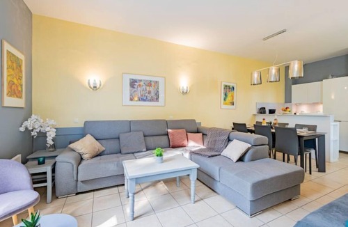 La Croix des Gardes Apartment | Villa Francia by Interhome
