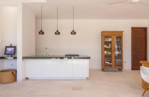 Amlapura Villa | Villa Hidden Pearl, with private cook and pool