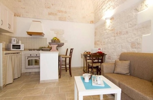Cisternino House | Villa in Itria Valley with Infinity Pool