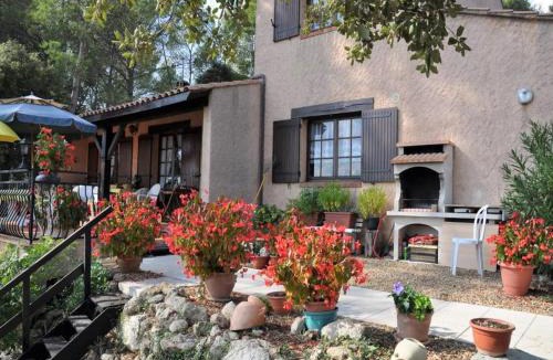 La Caravane House | Villa in Provence with Pool and Vineyard Views