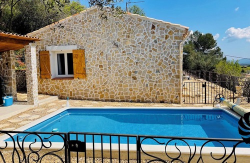 Le Luc Villa | Villa independent "Les Aloes"