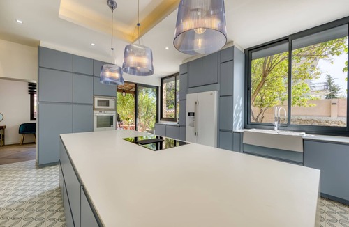 Riou - Petit Juas - Av de Grasse Villa | Villa Jaliel