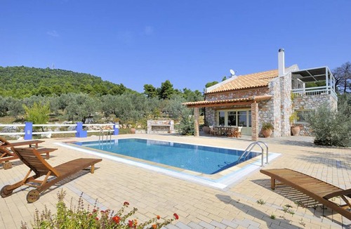 Skopelos Villa | Villa Jasmine: comfortable villa in a quiet area, beautiful view