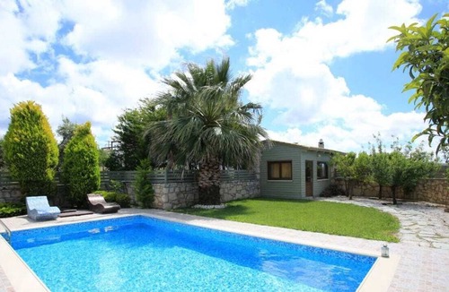 Galipe Villa | Villa Katerina with private pool