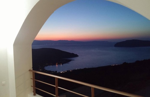Pefki Villa | Villa 'Kefali' with Sea View, Wi-Fi and Air Conditioning