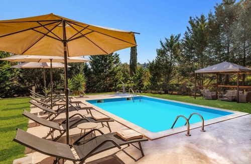 Doukades Villa | Villa Koumquat by Villa Plus
