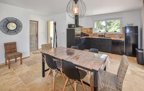 Grignan House | Villa La Marquise
